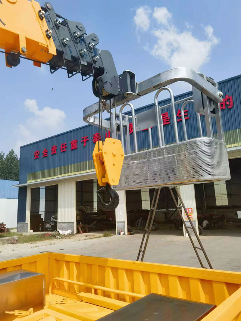 高空作業(yè)車工程車輛